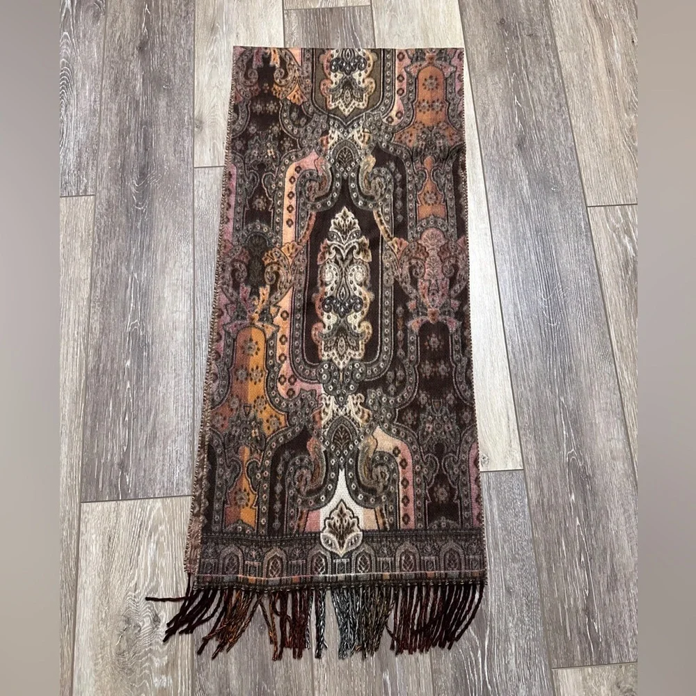 🧣unisex  Cozy Scarf  (15X65 inches) 🧣& V. Fraas  Cashmink 100% Acrylic